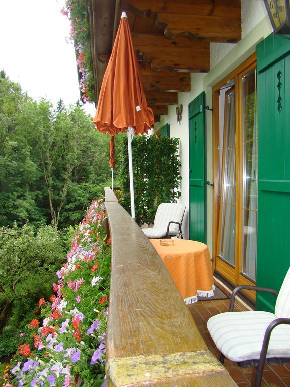 Landhaus Teufl Bed & Breakfast Faistenau Oda fotoğraf