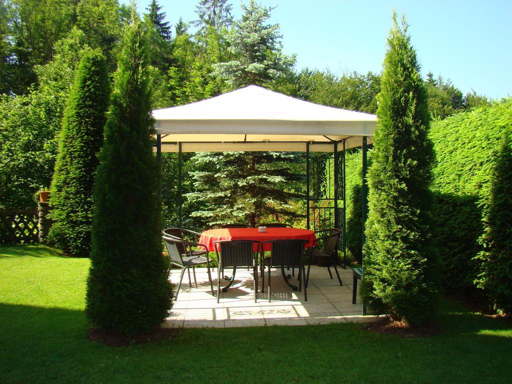 Landhaus Teufl Bed & Breakfast Faistenau Dış mekan fotoğraf